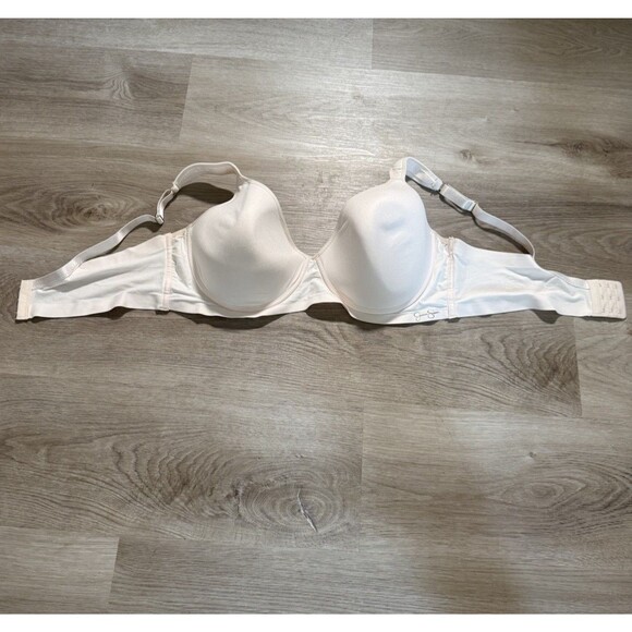 Jessica Simpson Other - Jessica Simpson 40D Nude T-Shirt Bra Underwire Smooth Full Coverage